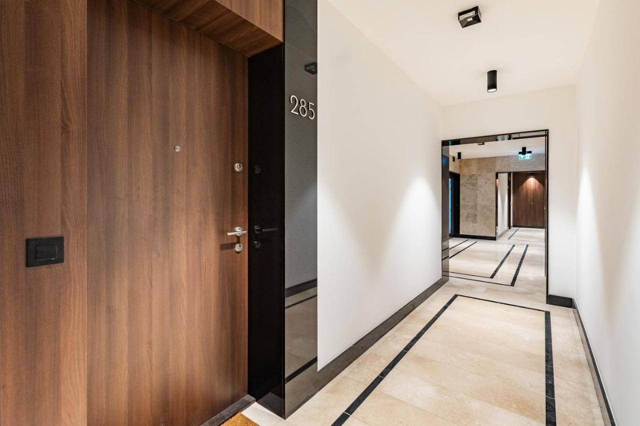 Bg Premium Apartments Mennica Residence Варшава Екстер'єр фото