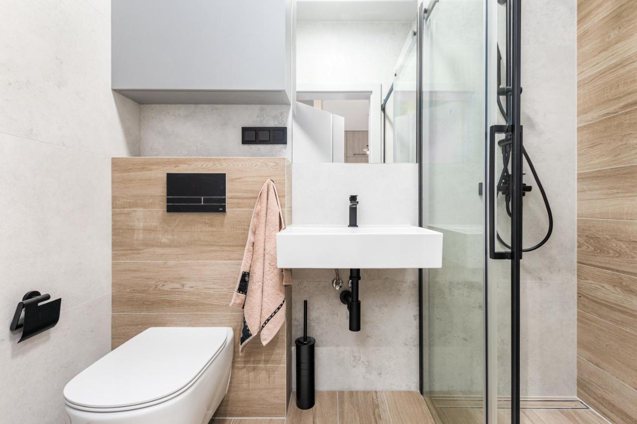 Bg Premium Apartments Mennica Residence Варшава Екстер'єр фото